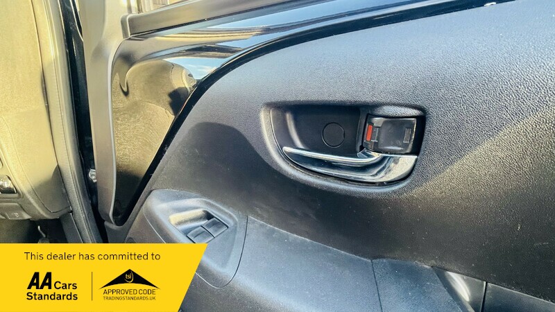 Used Toyota AYGO 2018 for sale - 76798935: Photo 18