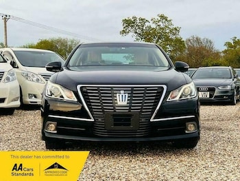 Used Toyota Crown 2013 for sale - 79152584: Photo
