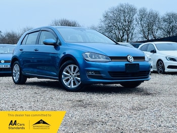 Used Volkswagen Golf 2013 for sale - 77399922: Photo