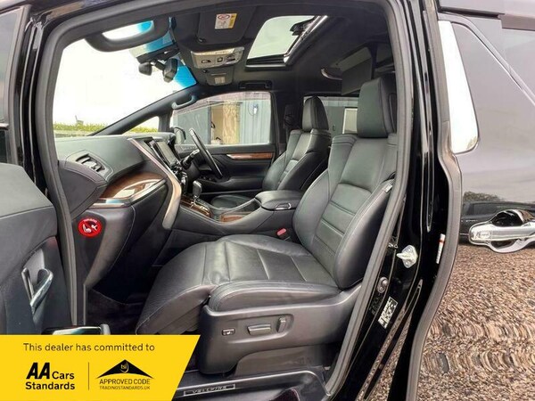 Used Toyota Vellfire 2015 for sale - 75144253: Photo 15
