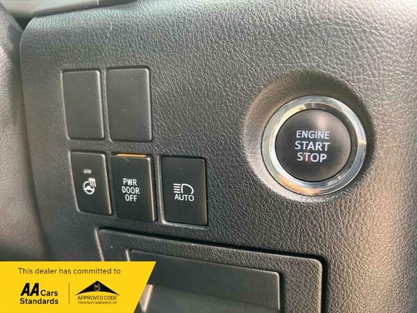 Used Toyota Vellfire 2015 for sale - 75144253: Photo 26