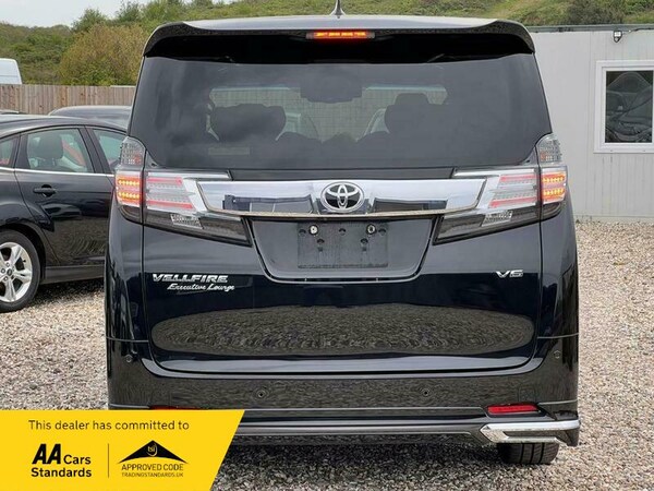 Used Toyota Vellfire 2015 for sale - 75144253: Photo 6