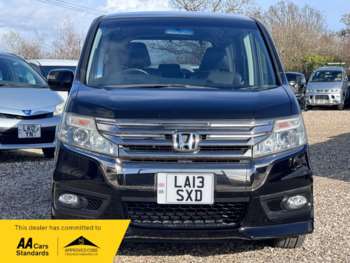 Used Honda Stepwagon  for sale - 75144254: Photo