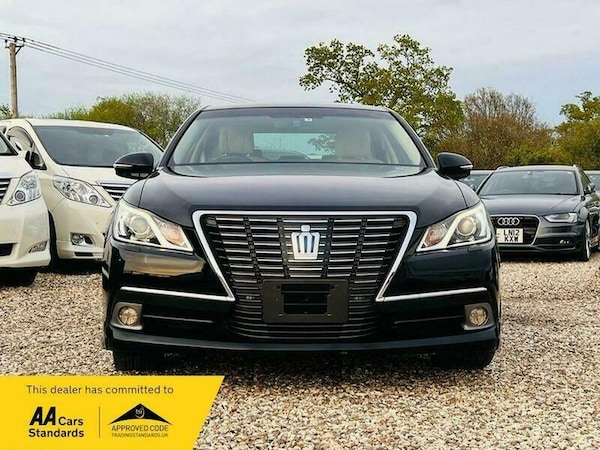 Used Toyota Crown 2013 for sale - 75144268: Photo 2