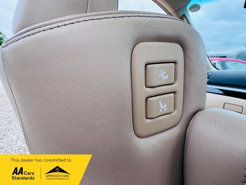 Used Toyota Vellfire 2013 for sale - 77990319: Photo 18