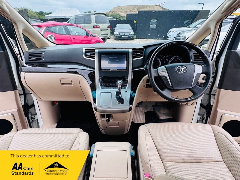 Used Toyota Vellfire 2013 for sale - 77990319: Photo 19