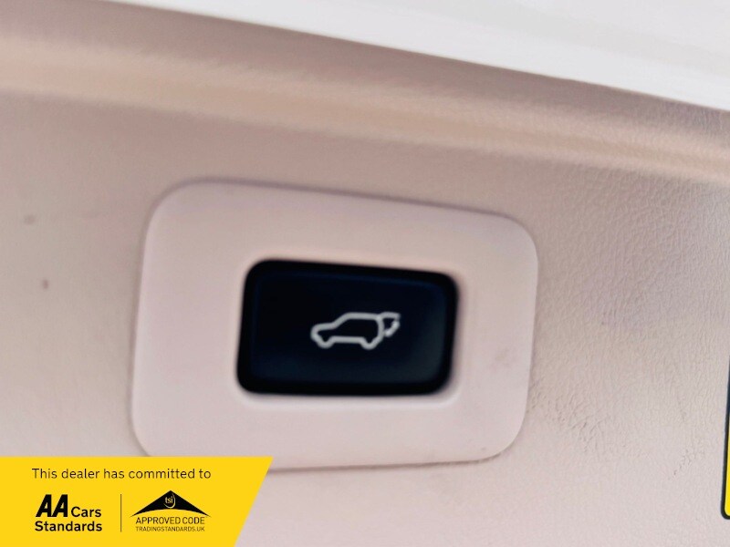 Used Toyota Vellfire 2013 for sale - 77990319: Photo 9