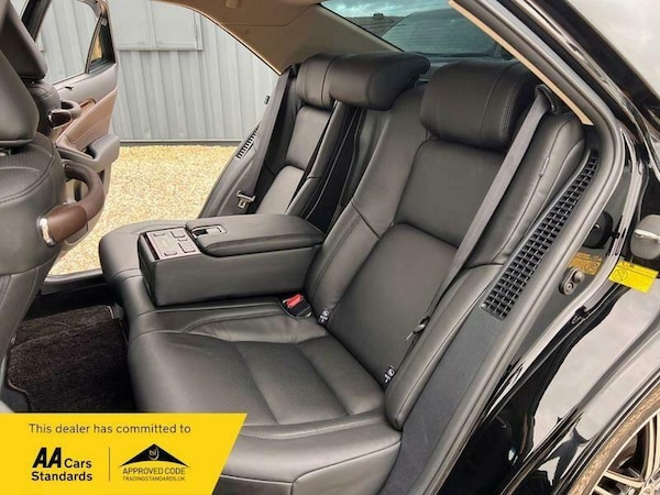 Used Toyota Crown 2013 for sale - 75144271: Photo 11