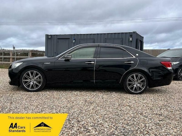 Used Toyota Crown 2013 for sale - 75144271: Photo 4
