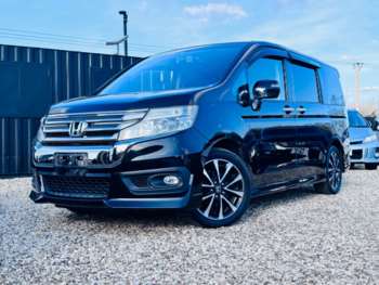 Used Honda Stepwagon 2012 for sale - 73893725: Photo