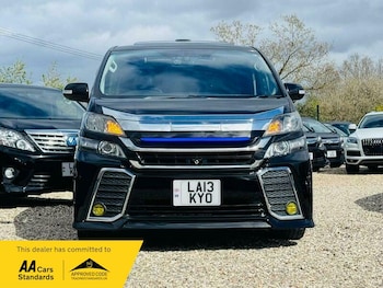 Used Toyota Vellfire 2013 for sale - 78613376: Photo