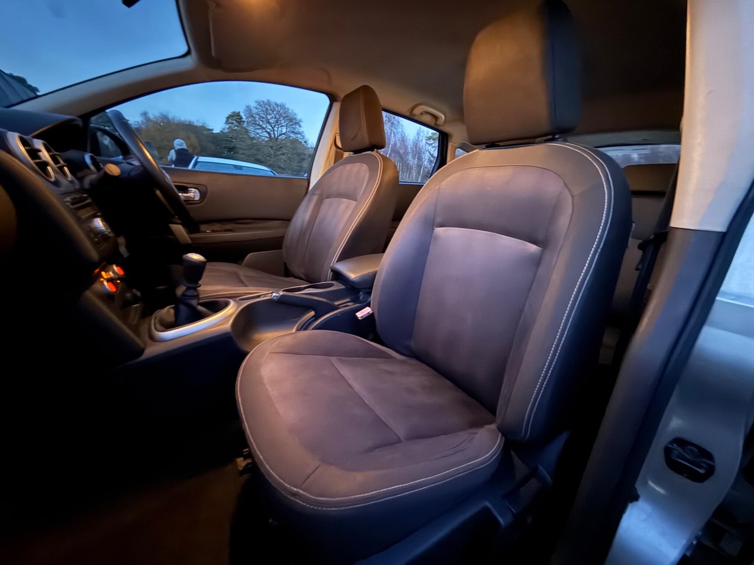 Used Nissan Qashqai 2010 for sale - 77090899: Photo 15