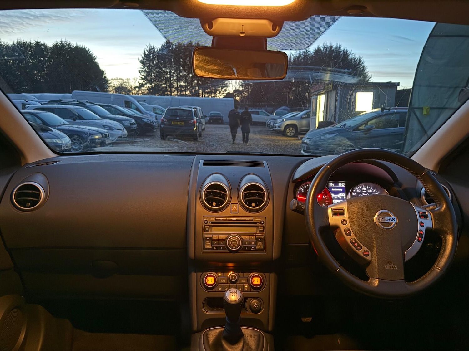 Used Nissan Qashqai 2010 for sale - 77090899: Photo 17