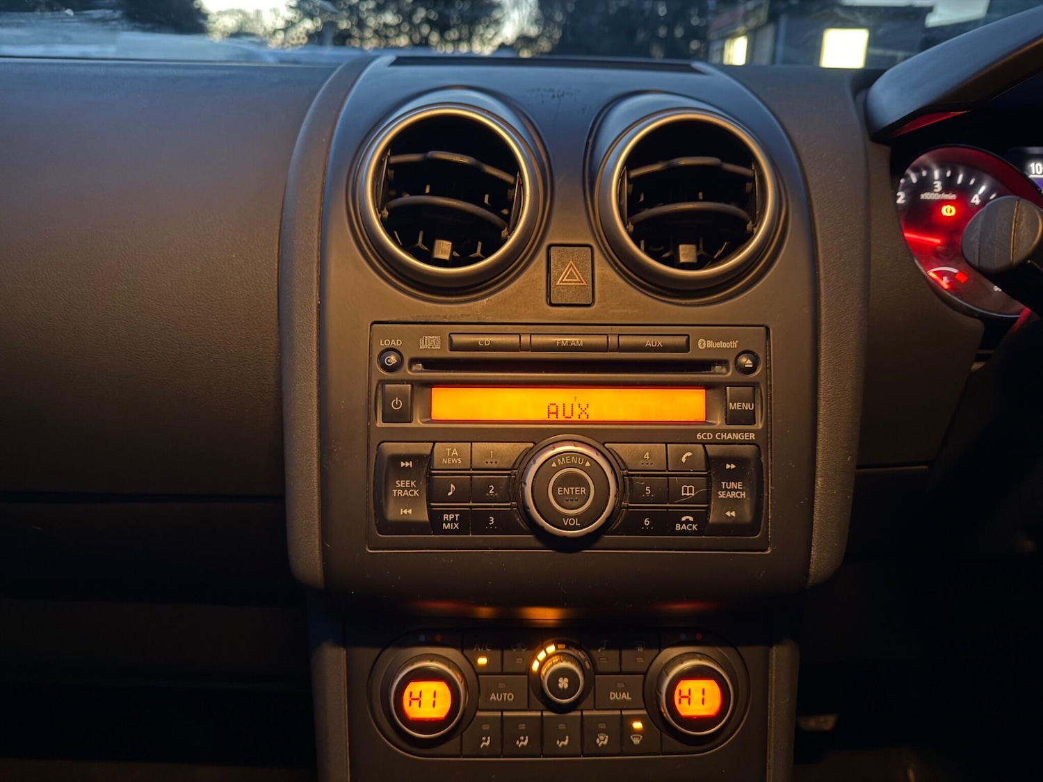 Used Nissan Qashqai 2010 for sale - 77090899: Photo 18