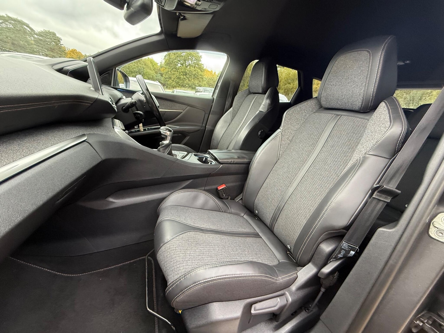 Used Peugeot 3008 2017 for sale - 77091011: Photo 19