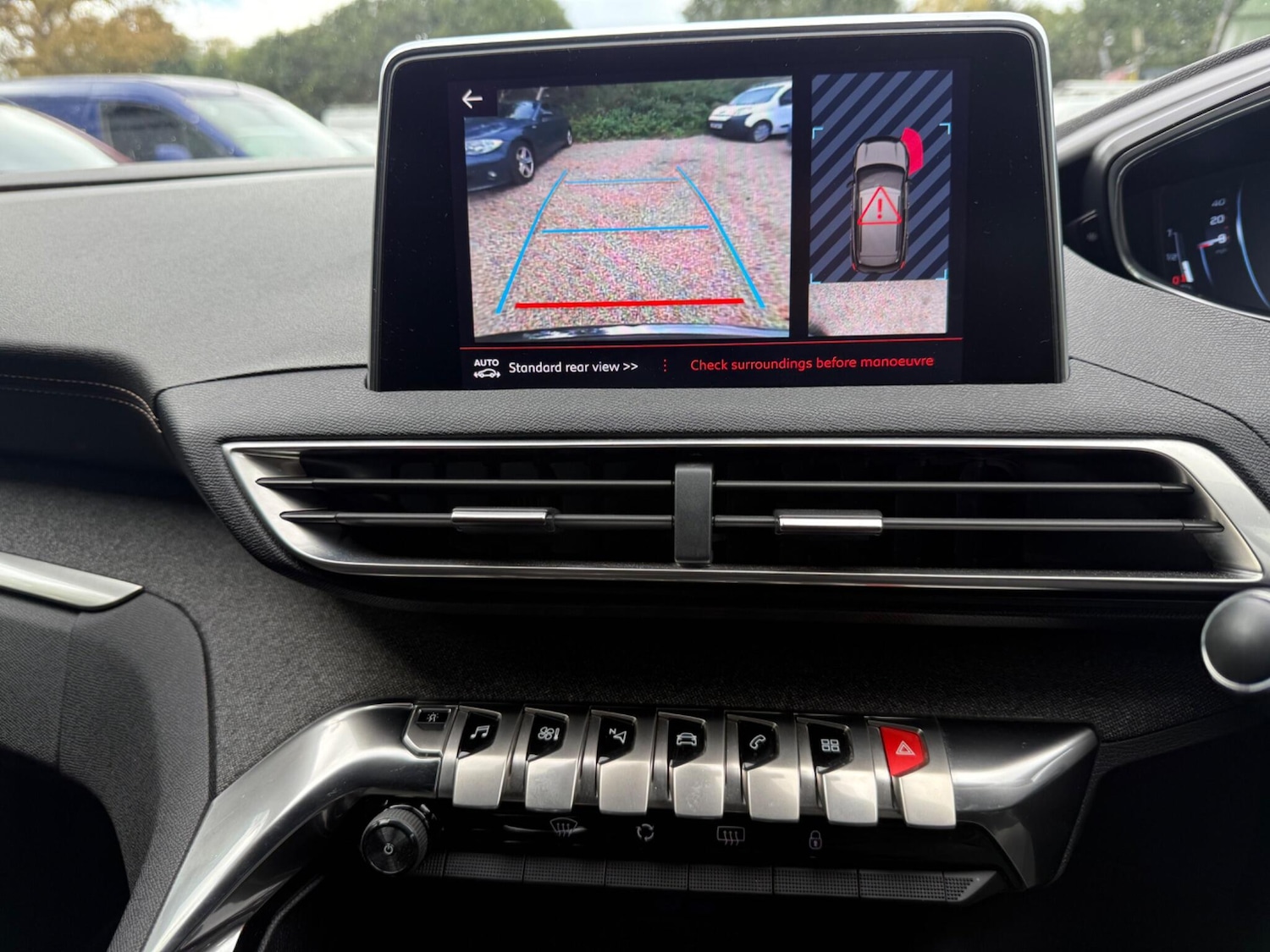 Used Peugeot 3008 2017 for sale - 77091011: Photo 33