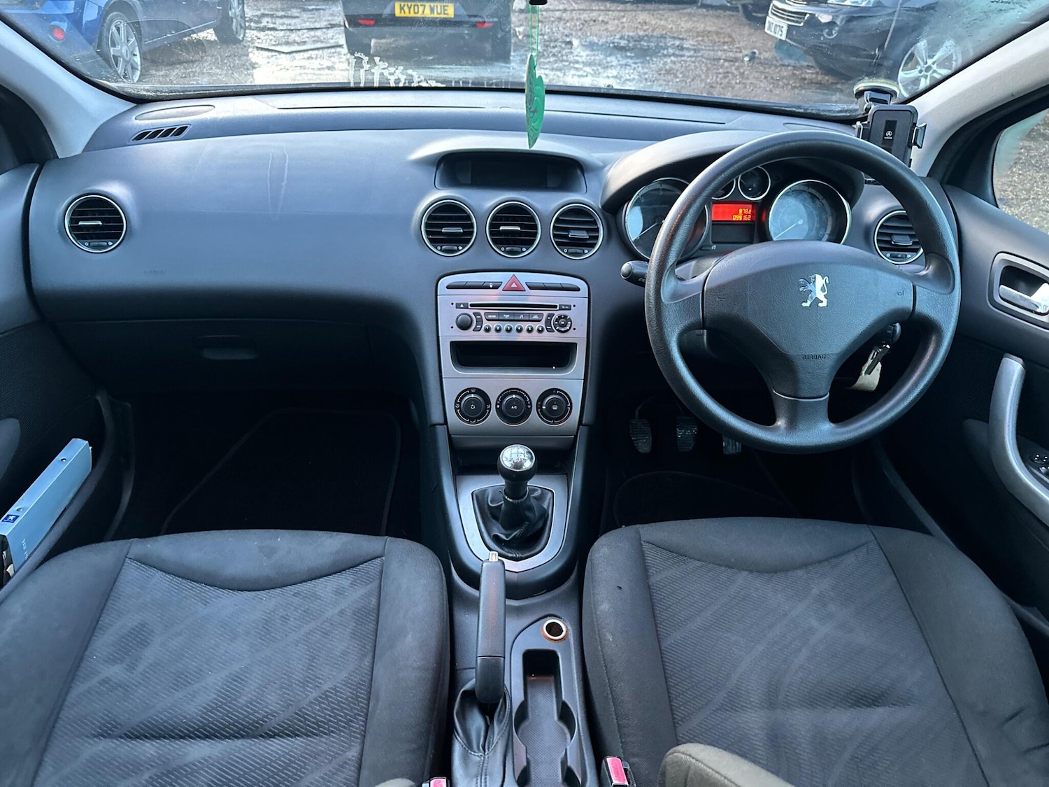 Used Peugeot 308 2008 for sale - 77131192: Photo 9