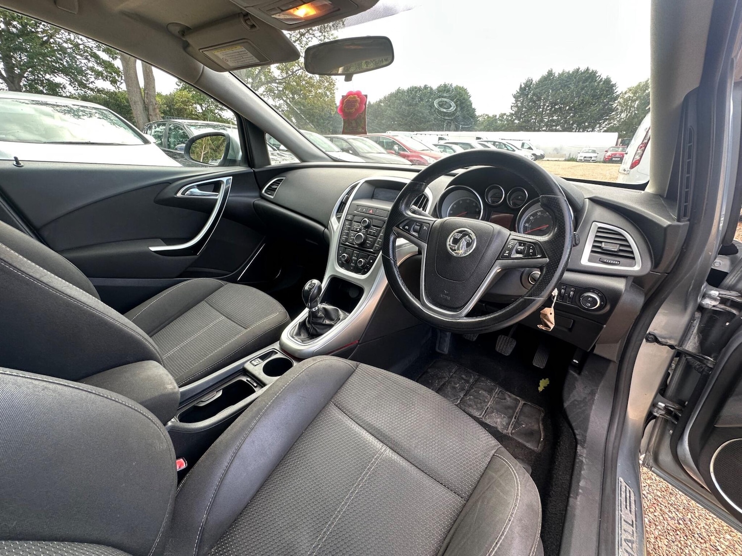 Used Vauxhall Astra 2010 for sale - 77090905: Photo 11