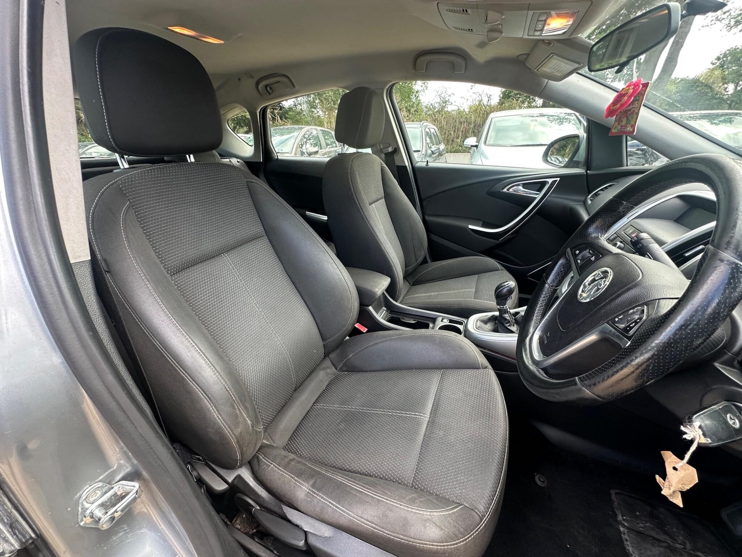 Used Vauxhall Astra 2010 for sale - 77090905: Photo 12