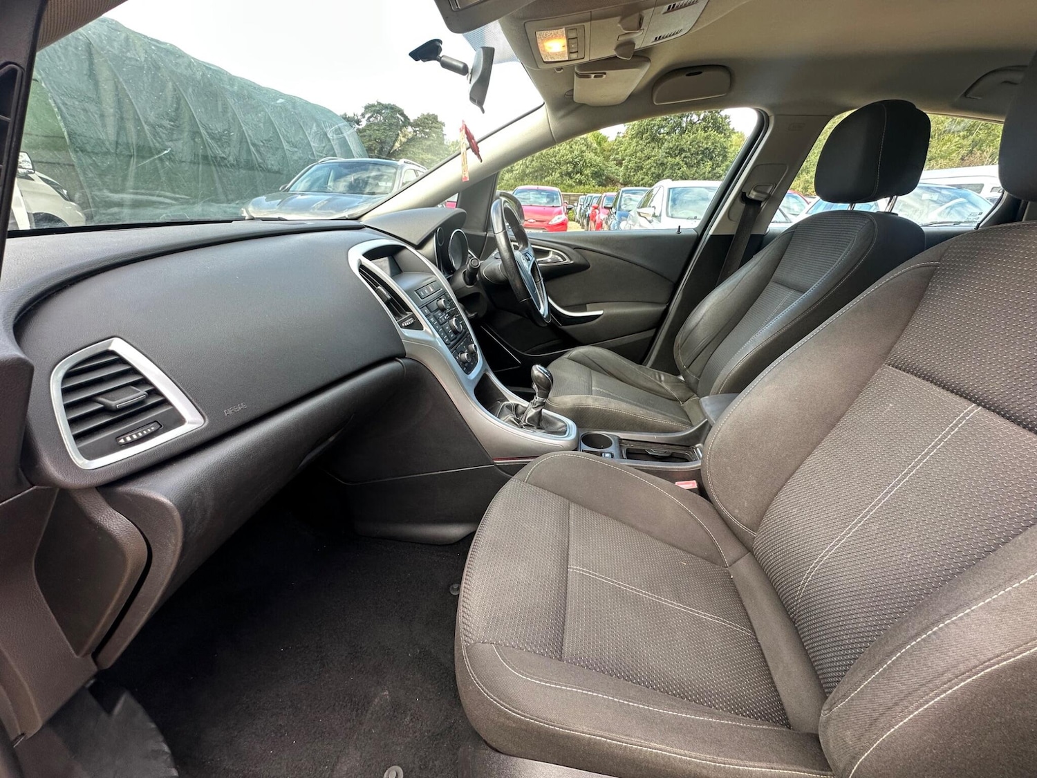 Used Vauxhall Astra 2010 for sale - 77090905: Photo 13