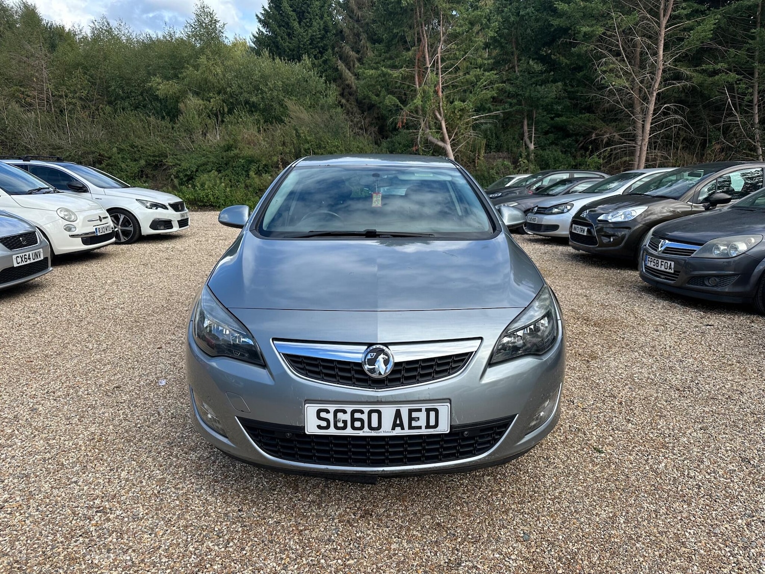 Used Vauxhall Astra 2010 for sale - 77090905: Photo 4