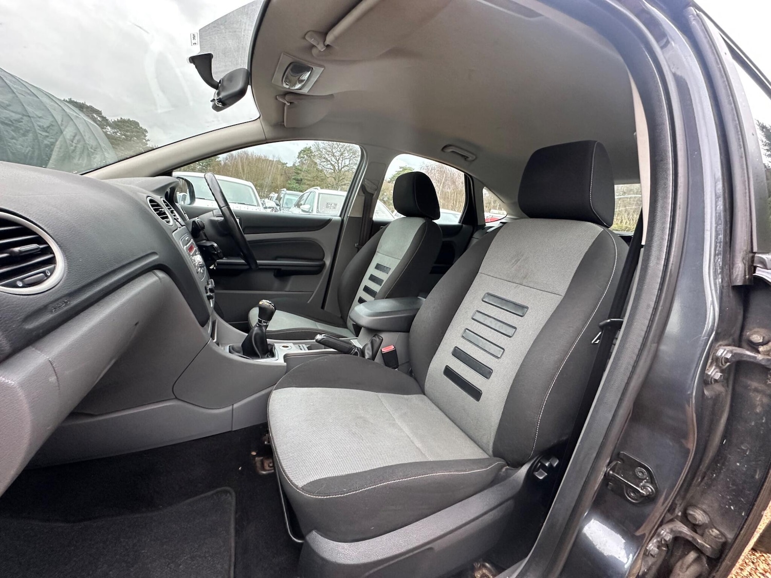 Used Ford Focus 2009 for sale - 77091693: Photo 9