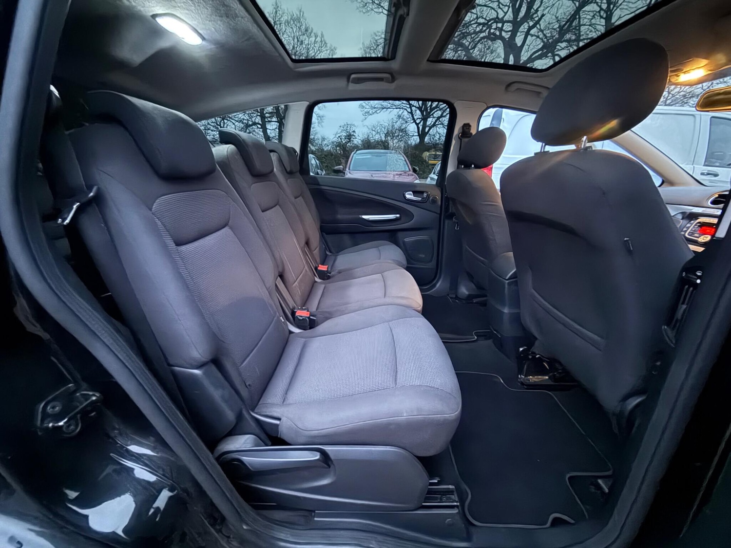 Used Ford S-Max 2009 for sale - 77091316: Photo 14