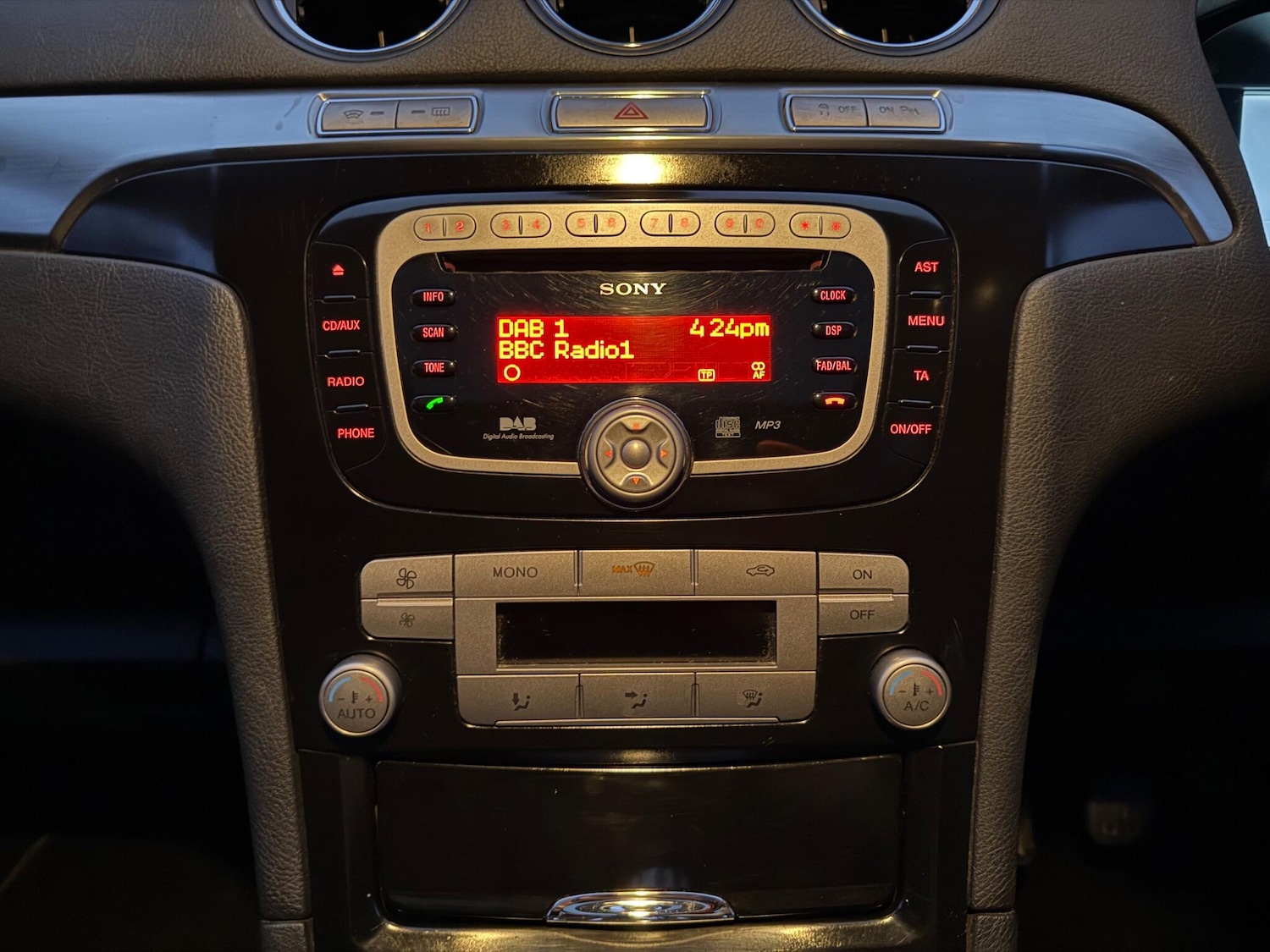 Used Ford S-Max 2009 for sale - 77091316: Photo 23