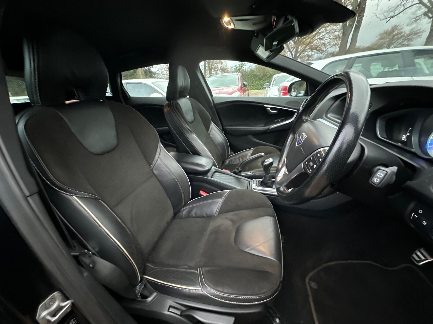 Used Volvo V40 for sale - 77091144: Photo 12