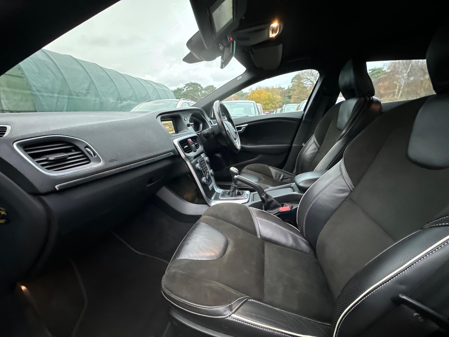 Used Volvo V40 for sale - 77091144: Photo 14