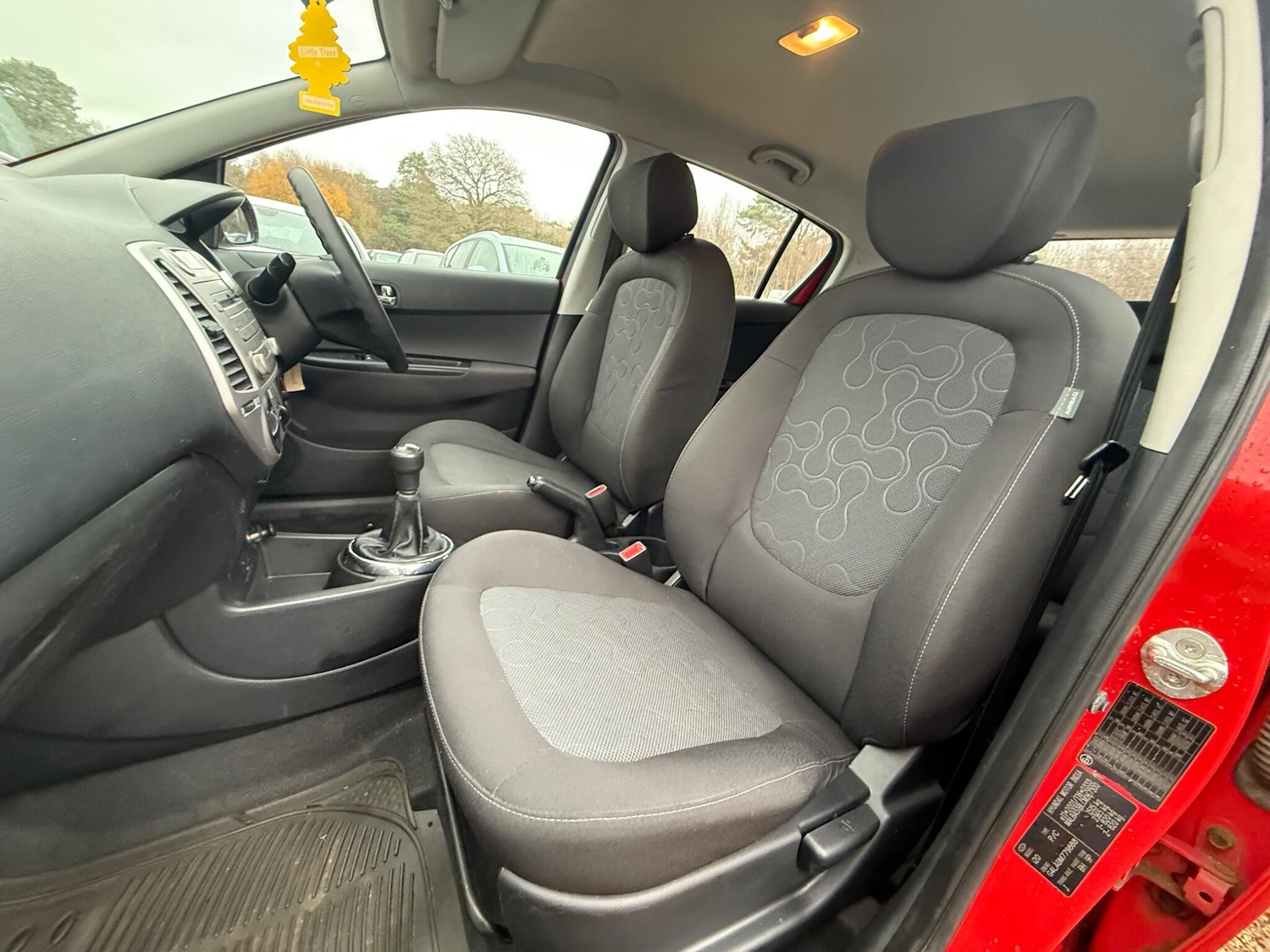 Used Hyundai i20 2011 for sale - 77091197: Photo 15