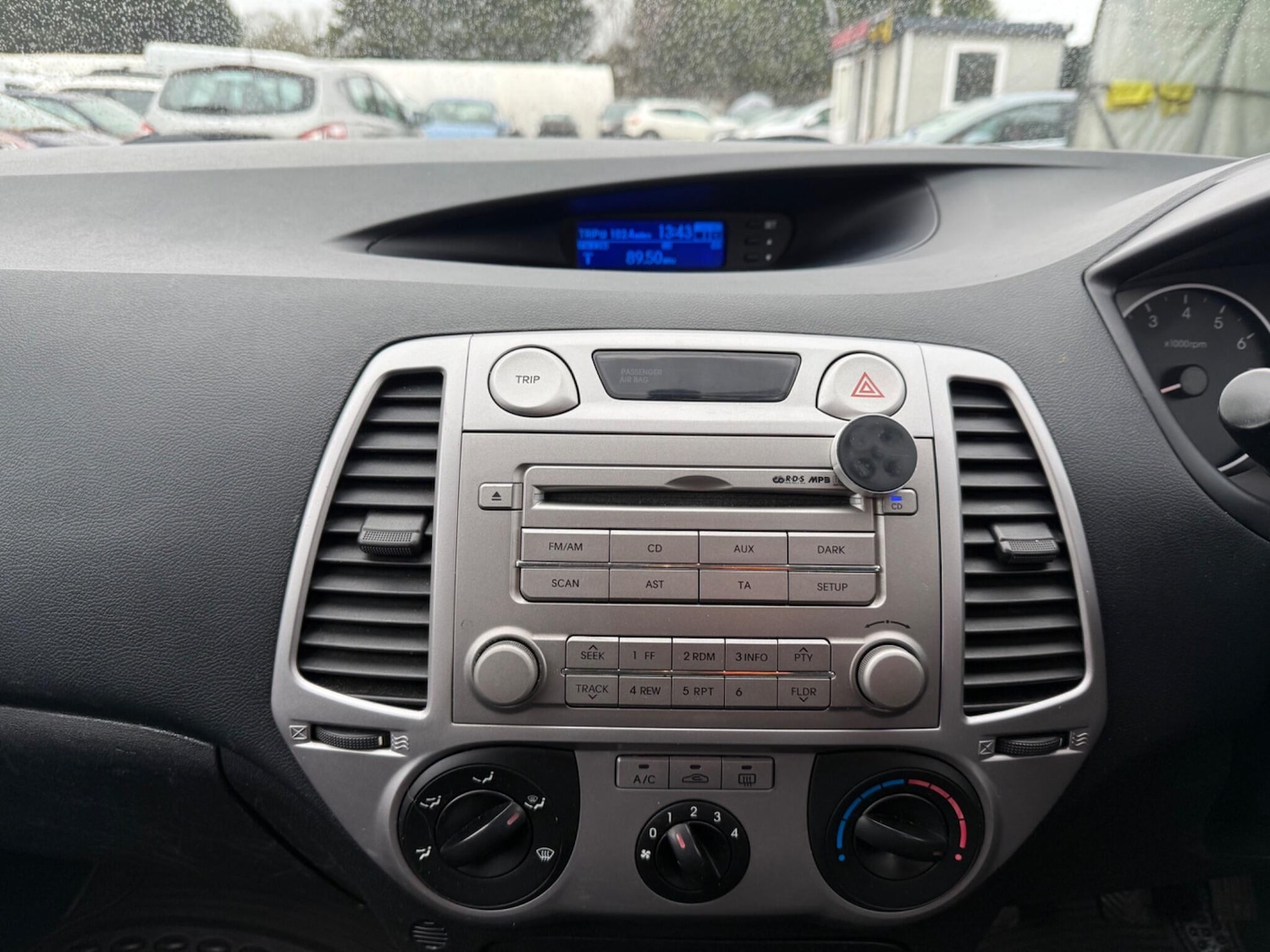 Used Hyundai i20 2011 for sale - 77091197: Photo 19