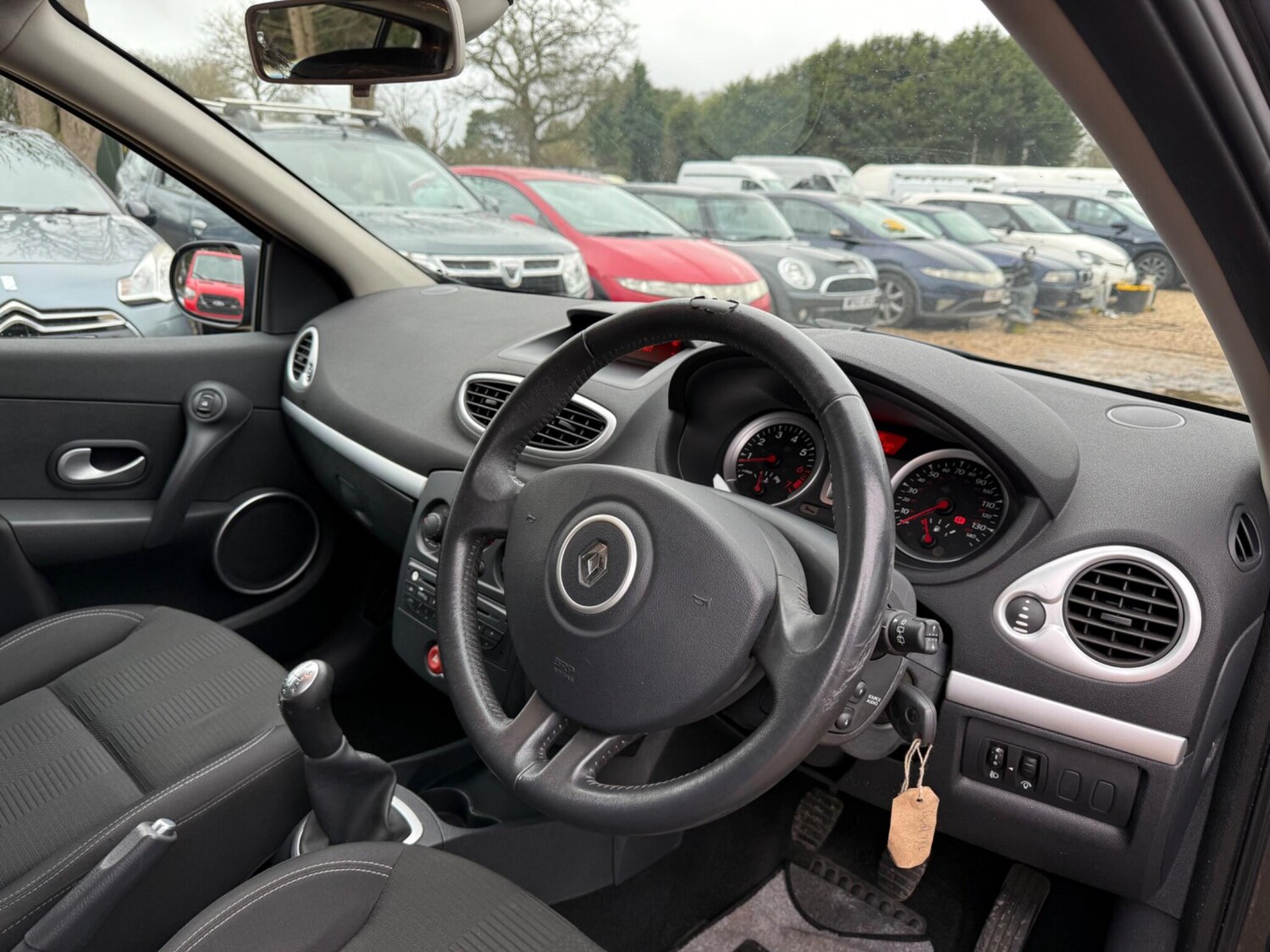 Used Renault Clio 2009 for sale - 77495950: Photo 11