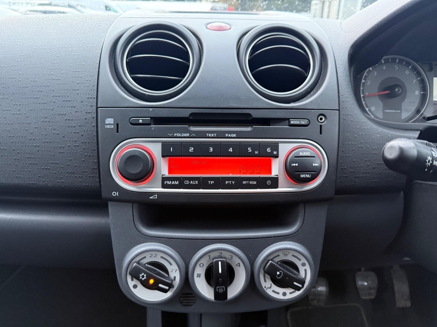 Used Mitsubishi Colt 2009 for sale - 77091360: Photo 18