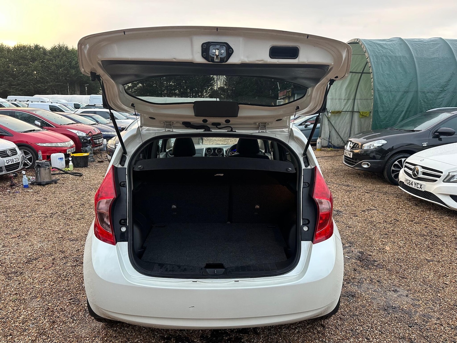 Used Nissan Note 2014 for sale - 77090999: Photo 11