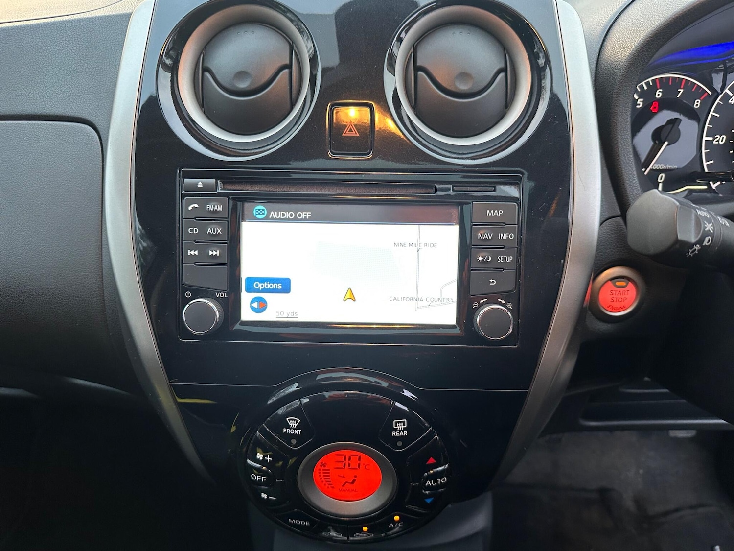 Used Nissan Note 2014 for sale - 77090999: Photo 18