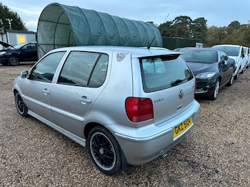 Used Volkswagen Polo 2001 for sale - 77091016: Photo