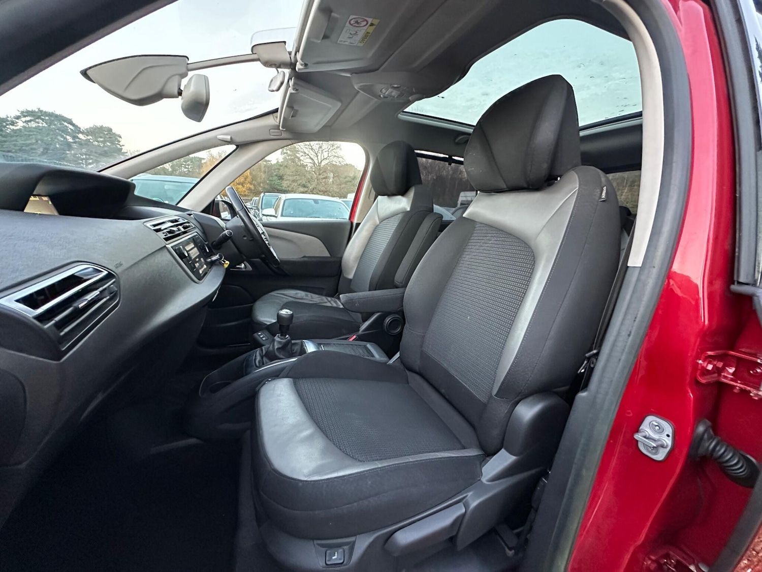 Used Citroen C4 Picasso 2014 for sale - 77090886: Photo 12