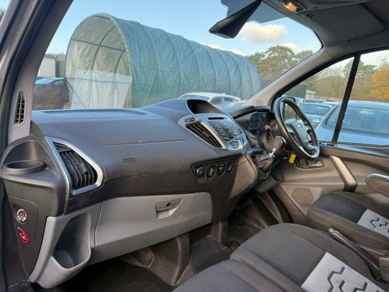 Used Ford Transit Custom 2015 for sale - 77091105: Photo 14