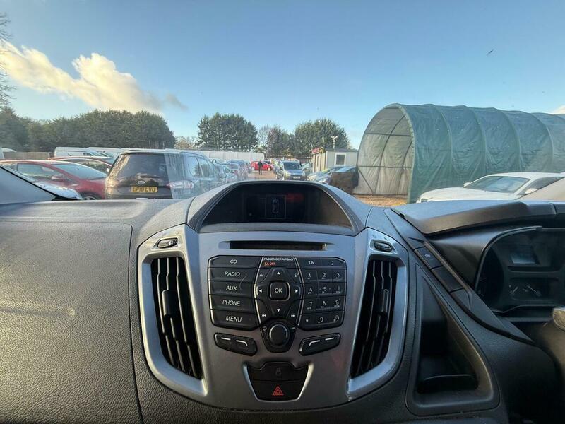 Used Ford Transit Custom 2015 for sale - 77091105: Photo 17