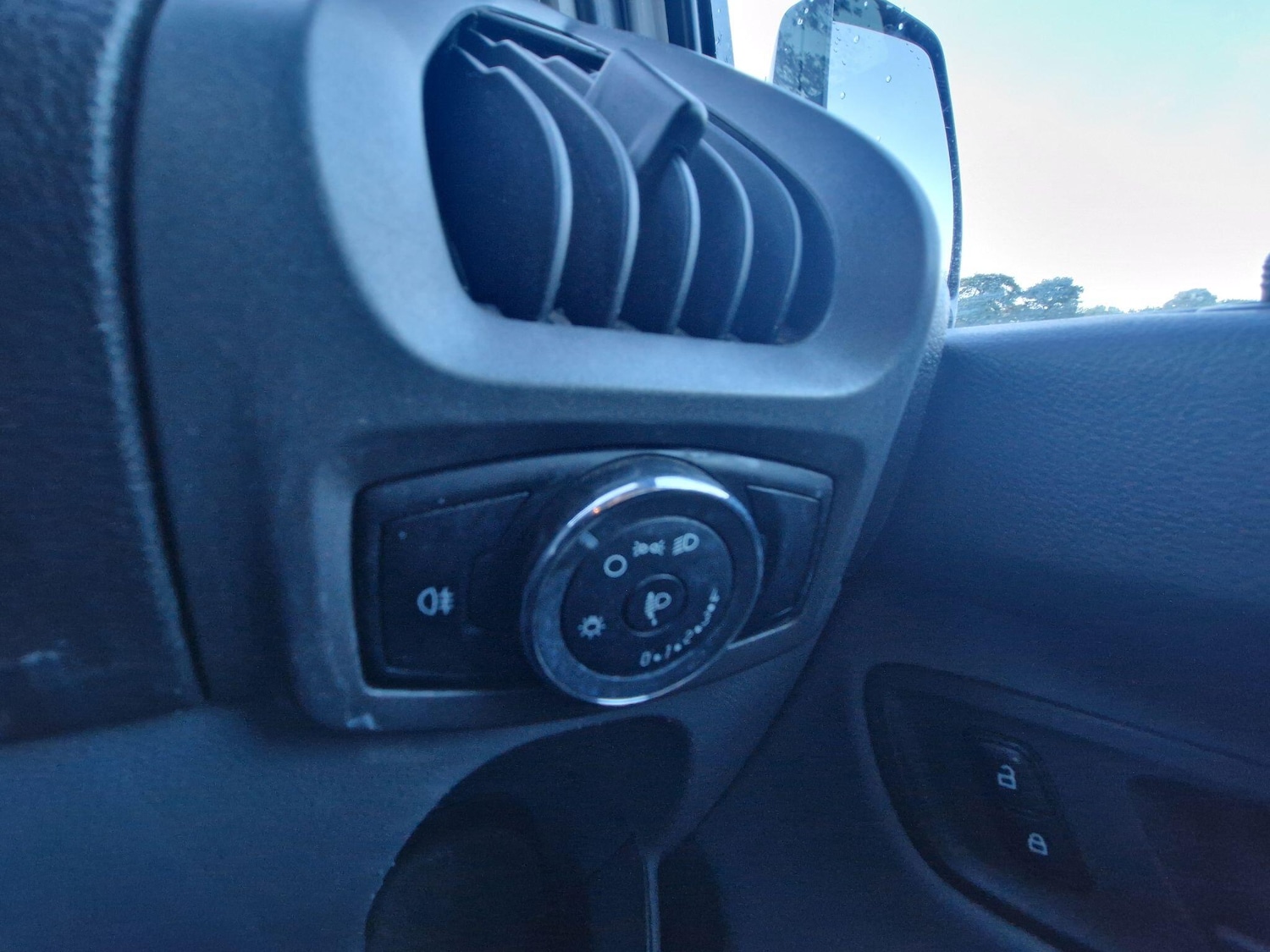 Used Ford Transit Custom 2016 for sale - 77090900: Photo 21