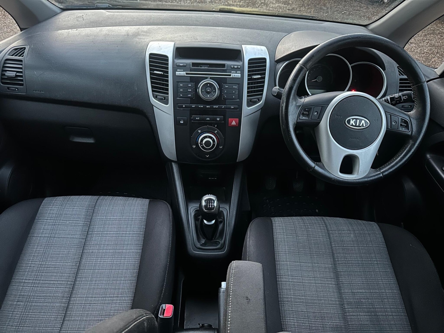 Used Kia Venga 2011 for sale - 77091298: Photo 12