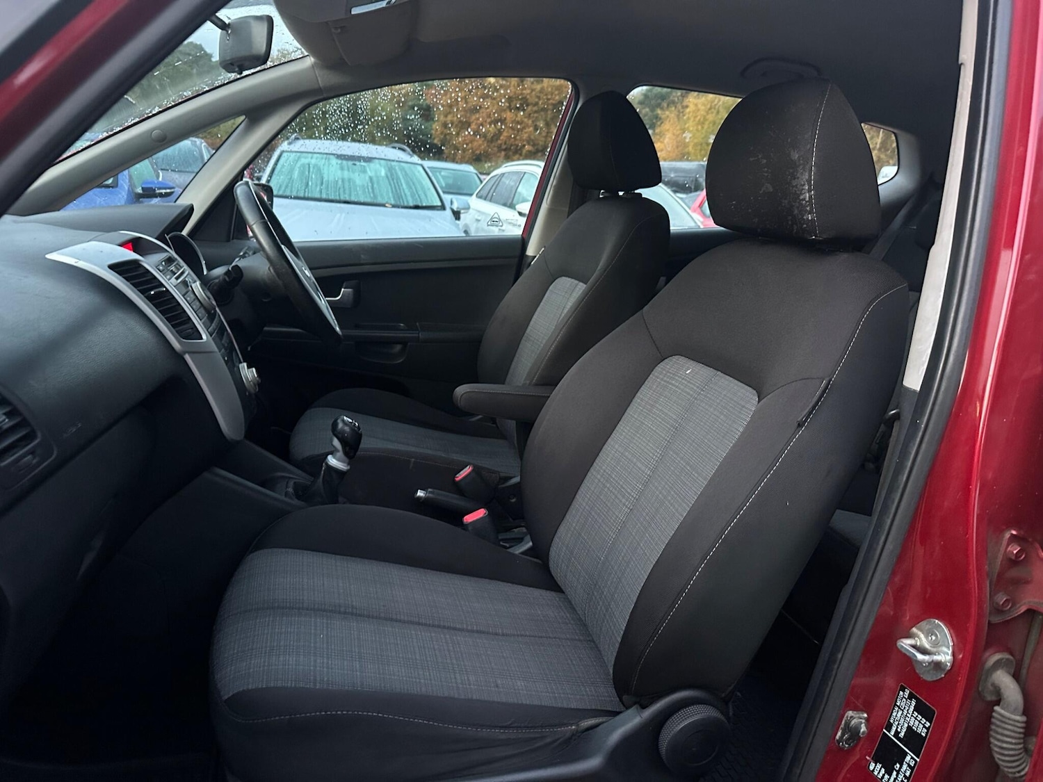 Used Kia Venga 2011 for sale - 77091298: Photo 15