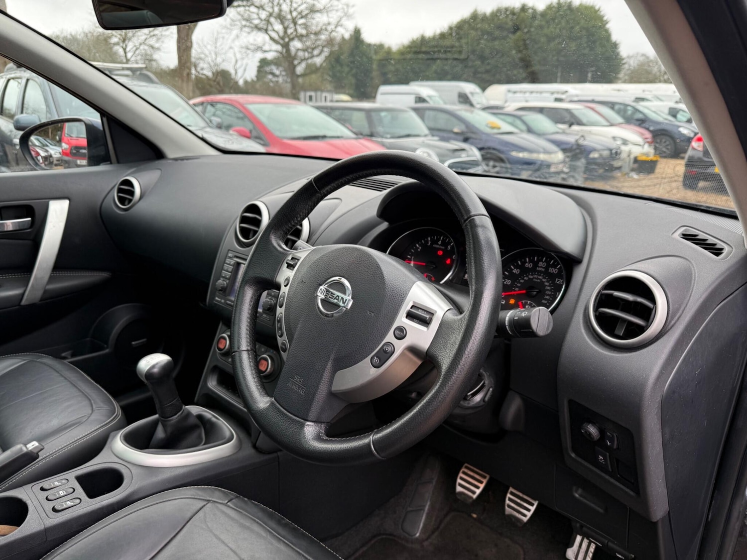 Used Nissan Qashqai 2011 for sale - 77496130: Photo 11