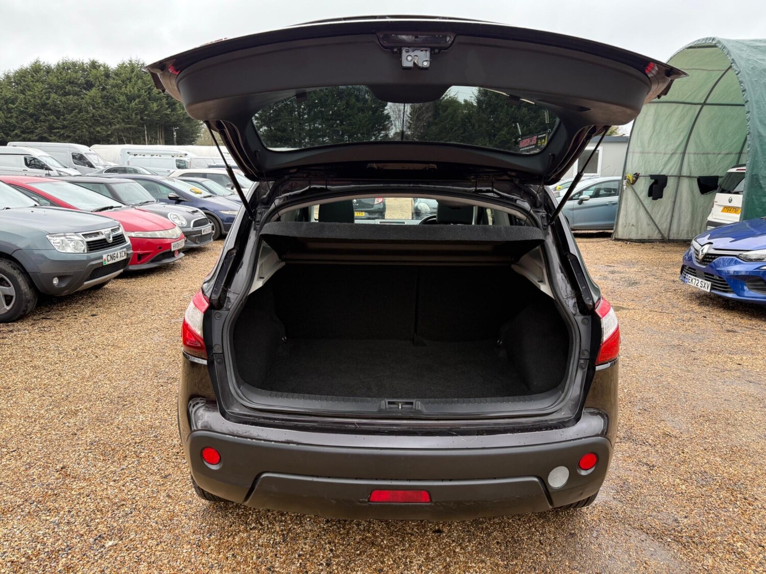 Used Nissan Qashqai 2011 for sale - 77496130: Photo 23