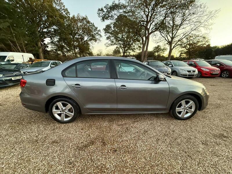 Used Volkswagen Jetta for sale - 77242439: Photo 10