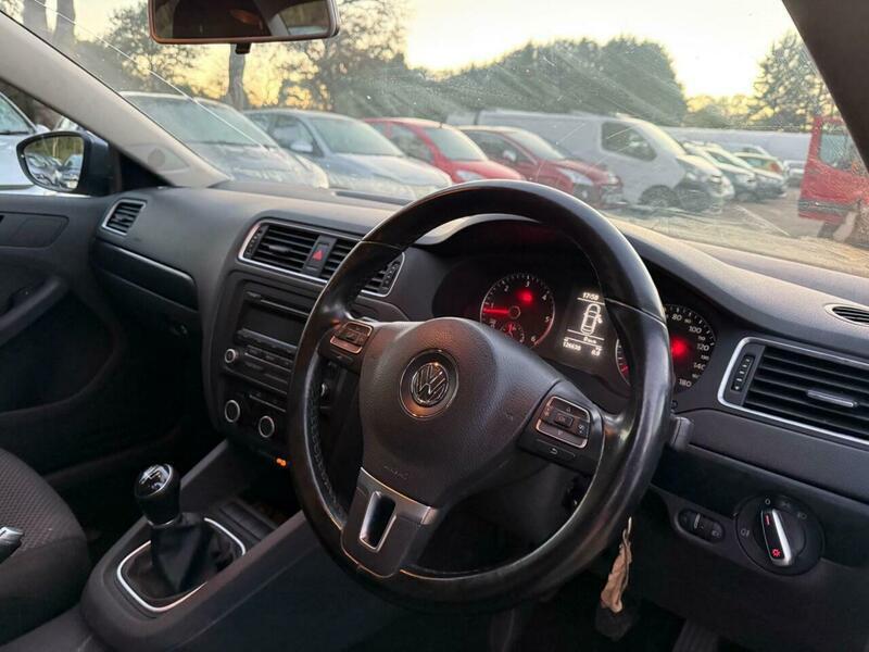 Used Volkswagen Jetta for sale - 77242439: Photo 11