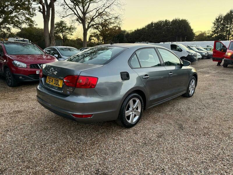 Used Volkswagen Jetta for sale - 77242439: Photo 9