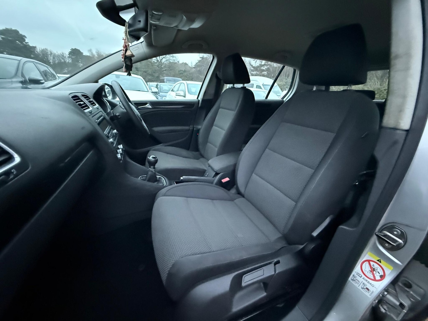 Used Volkswagen Golf 2010 for sale - 77091319: Photo 15