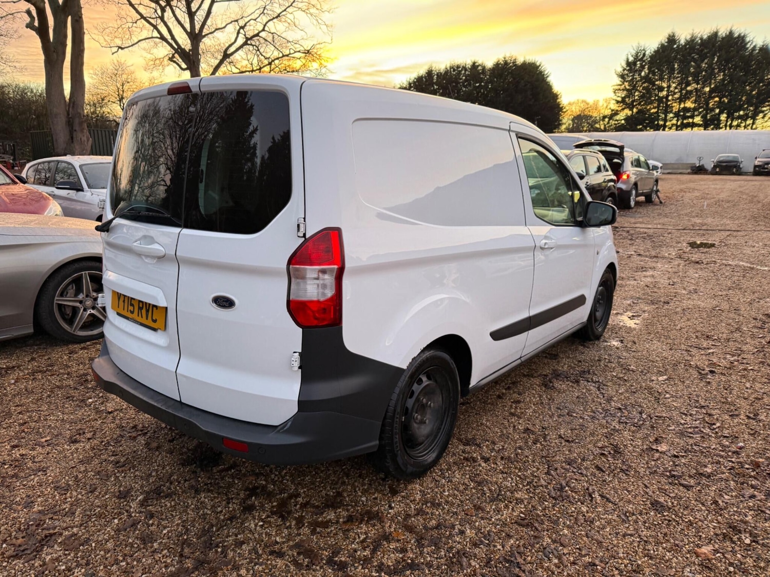 Used Ford Transit Courier 2015 for sale - 77091231: Photo 7